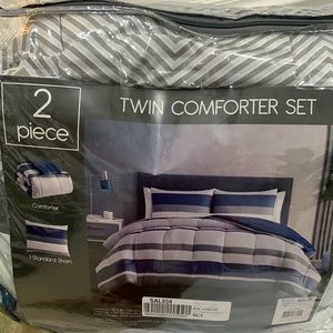 2 Piece Twin Comforter Set